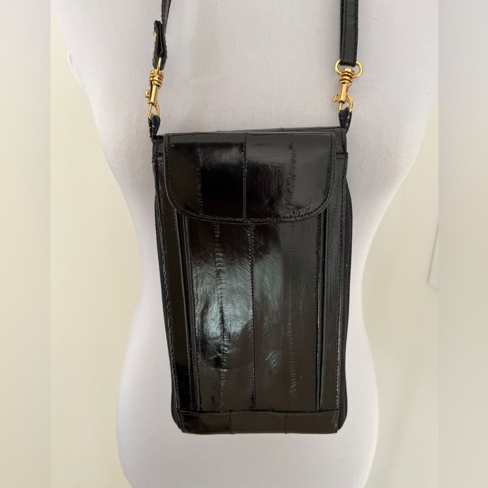 CROSS BODY Small Eel Skin Look Wallet Bag Shiny Black Zip Around Travel Festival